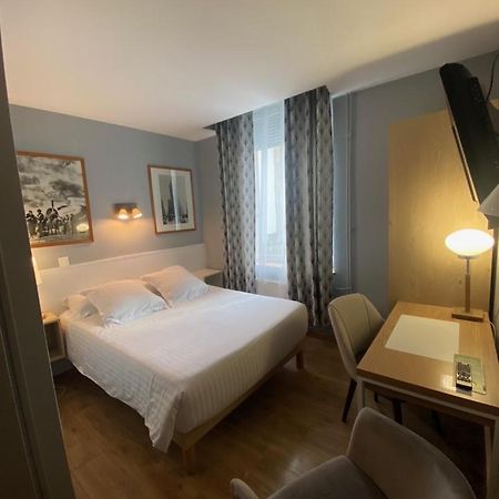 Hotel Le Pelican Charleville-Mézières Dış mekan fotoğraf