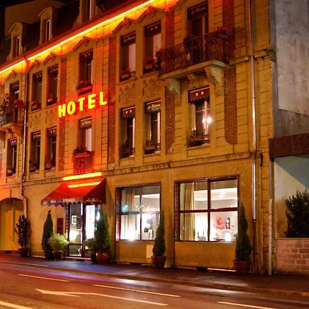 Hotel Le Pelican Charleville-Mézières Dış mekan fotoğraf