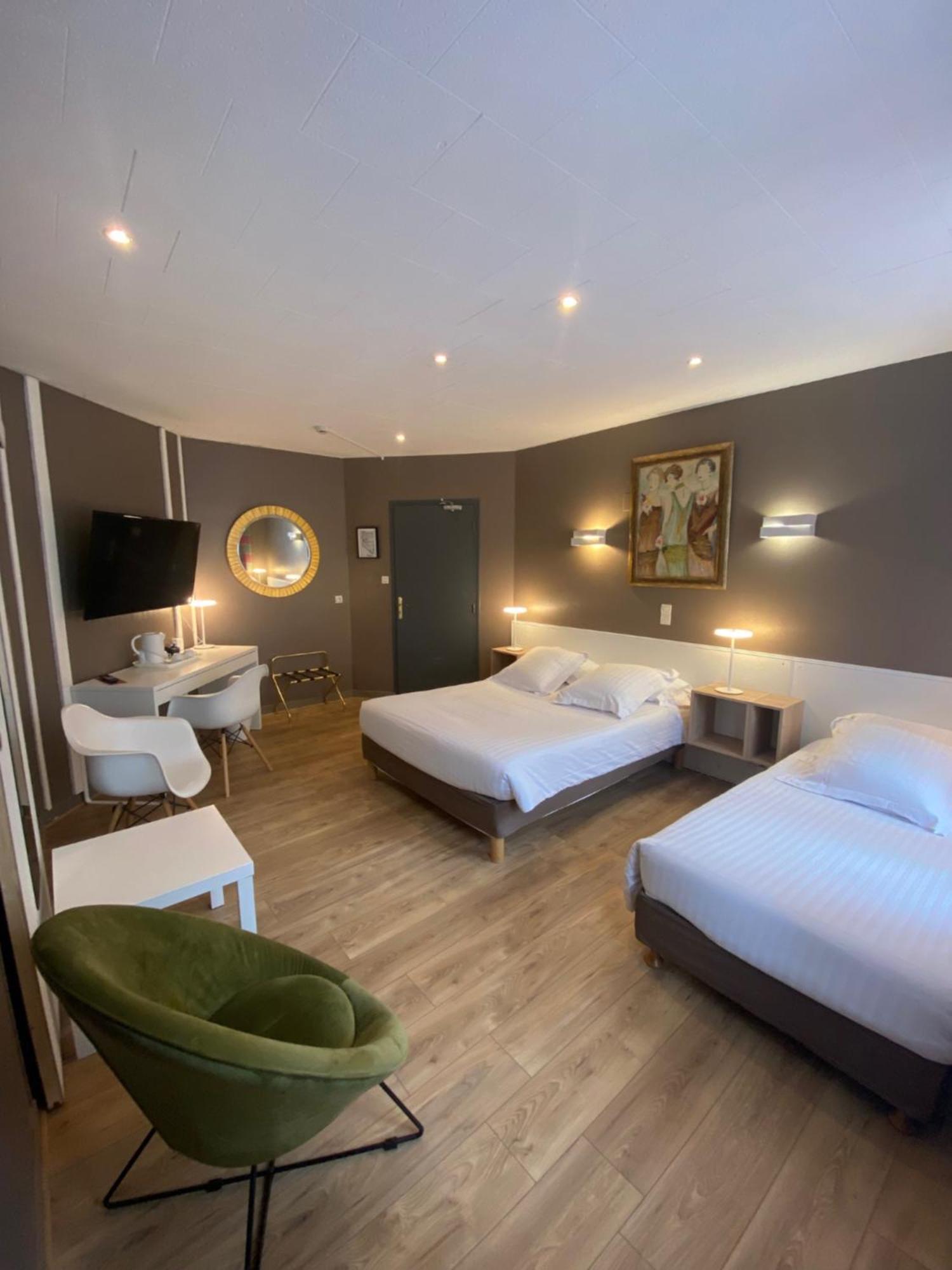 Hotel Le Pelican Charleville-Mézières Dış mekan fotoğraf